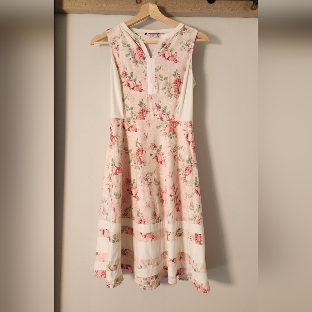 Vintage Terra Nostra Floral Sleeveless Dress